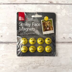 8pc Smiley Face Magnets Super Strong Silly Emoji Faces Fridge Magnet Set NEW